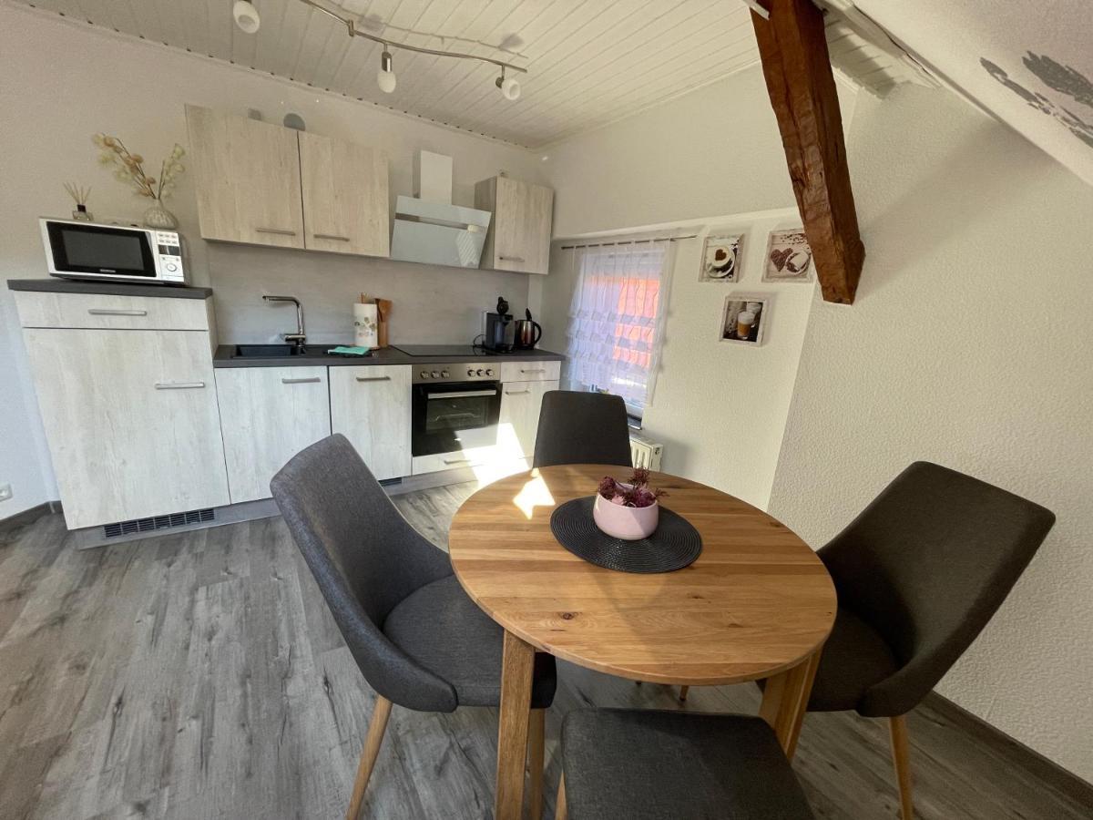 Ferienwohnung Zum Schloss ハルベ エクステリア 写真